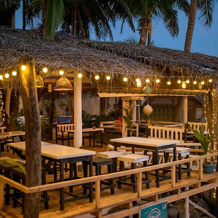 Oynise Beach Cabin Галле Экстерьер фото