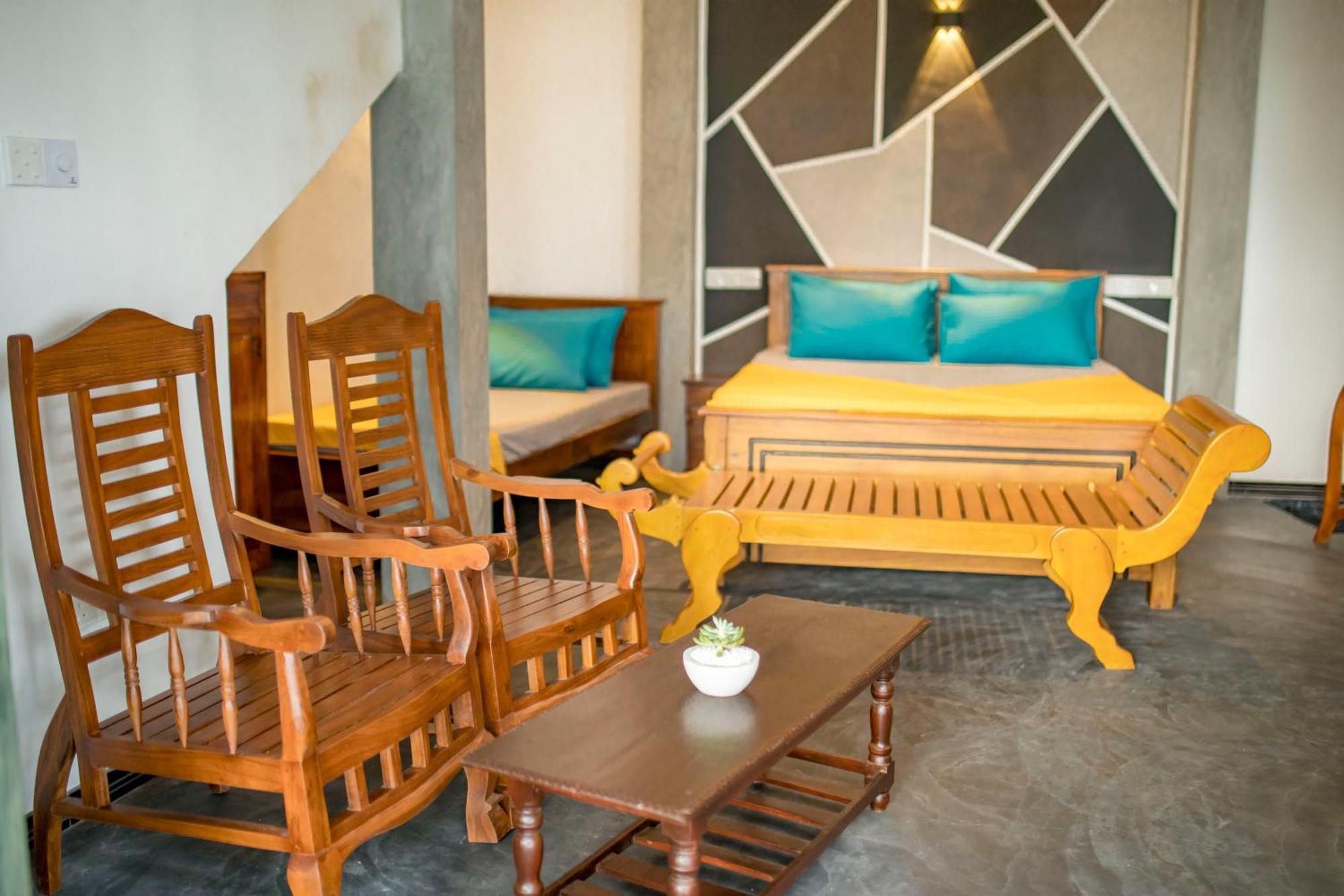 Oynise Beach Cabin Галле Экстерьер фото