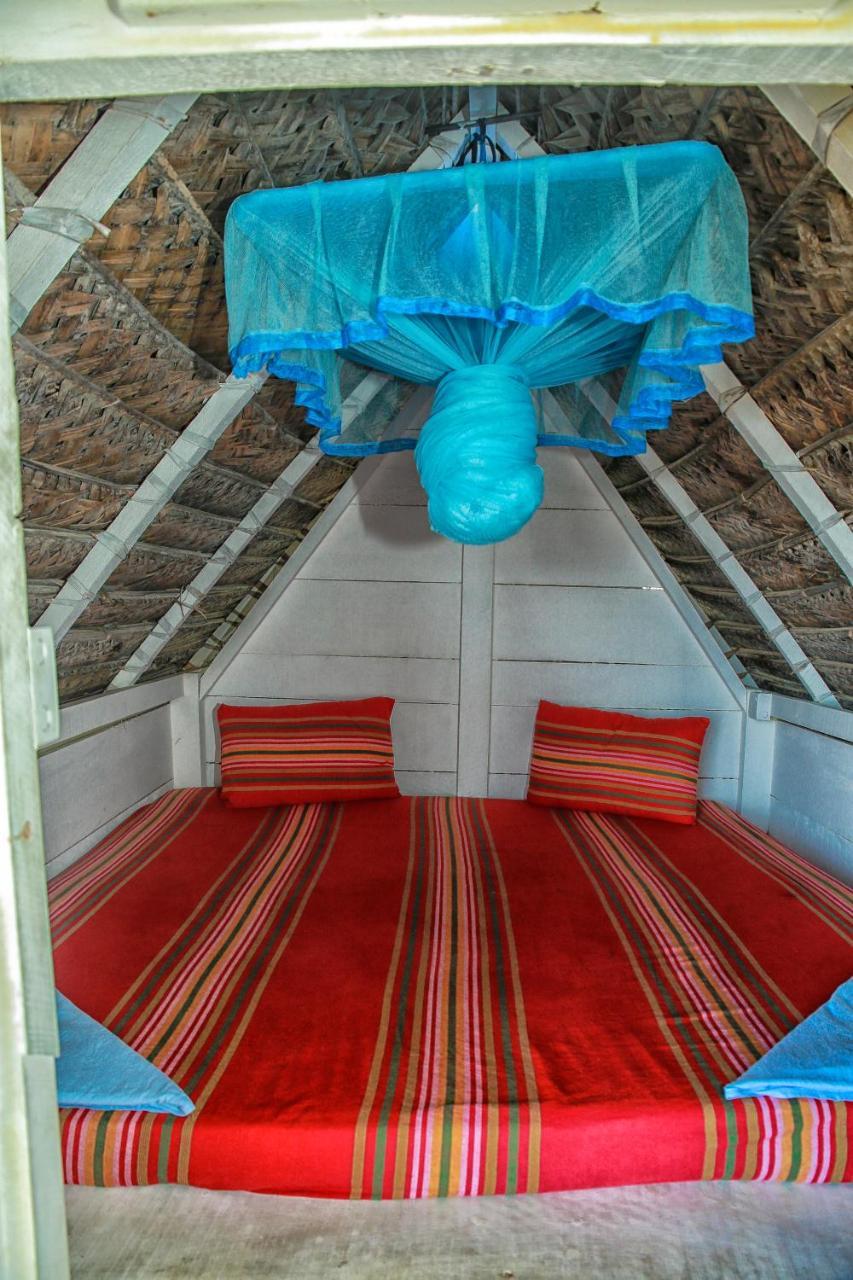Oynise Beach Cabin Галле Экстерьер фото