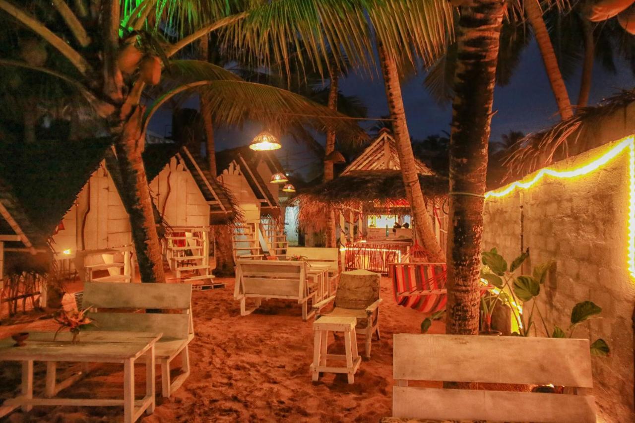 Oynise Beach Cabin Галле Экстерьер фото